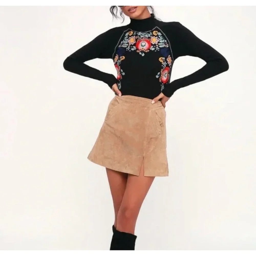 Free People Disco Rose Mock‎ Neck Top Womens Small Black Floral Embroidered Boho